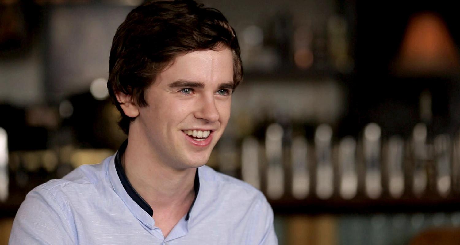 Freddie Highmore produrrà "Love, Dad", la nuova Serie ABC