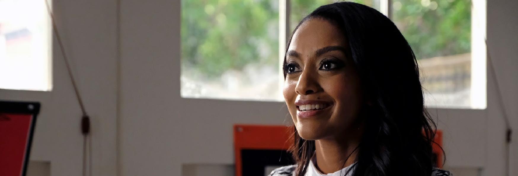 Azie Tesfai promossa a Regular nella 5° Stagione di Supergirl