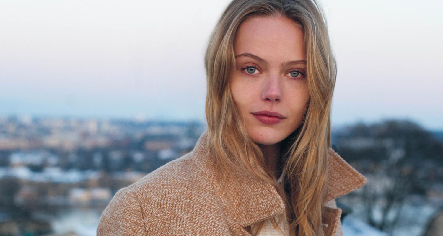 The Witcher: Frida Gustavsson si Unisce al Cast dell'Attesa Serie TV
