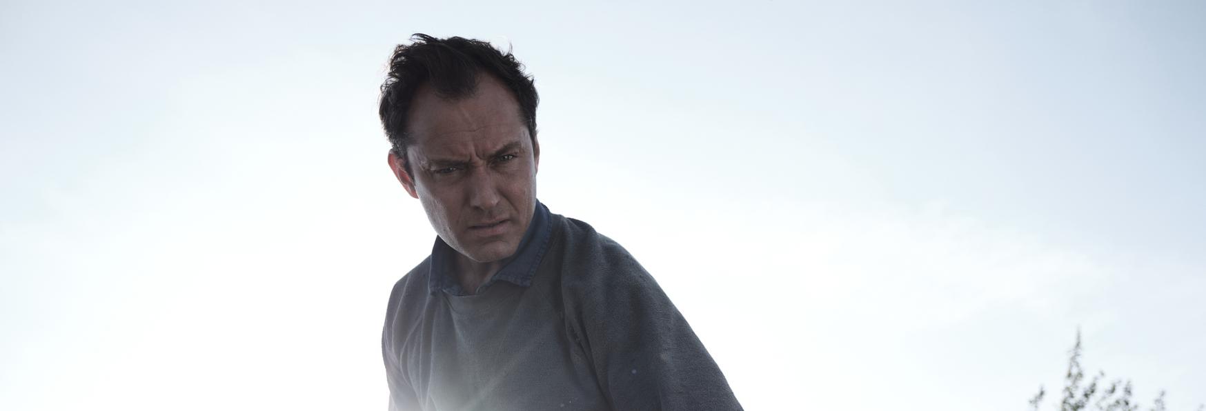 The Third Day: HBO e Sky Posticipano ad Autunno la Serie TV con Jude Law