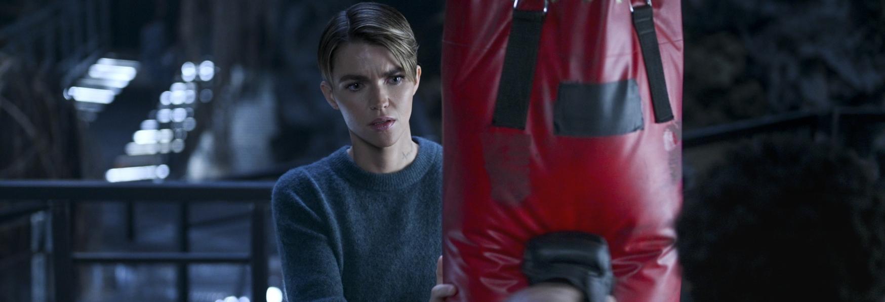 Joker Morto nell'Arrowverse? Sembrerebbe così da un Indizio in Batwoman