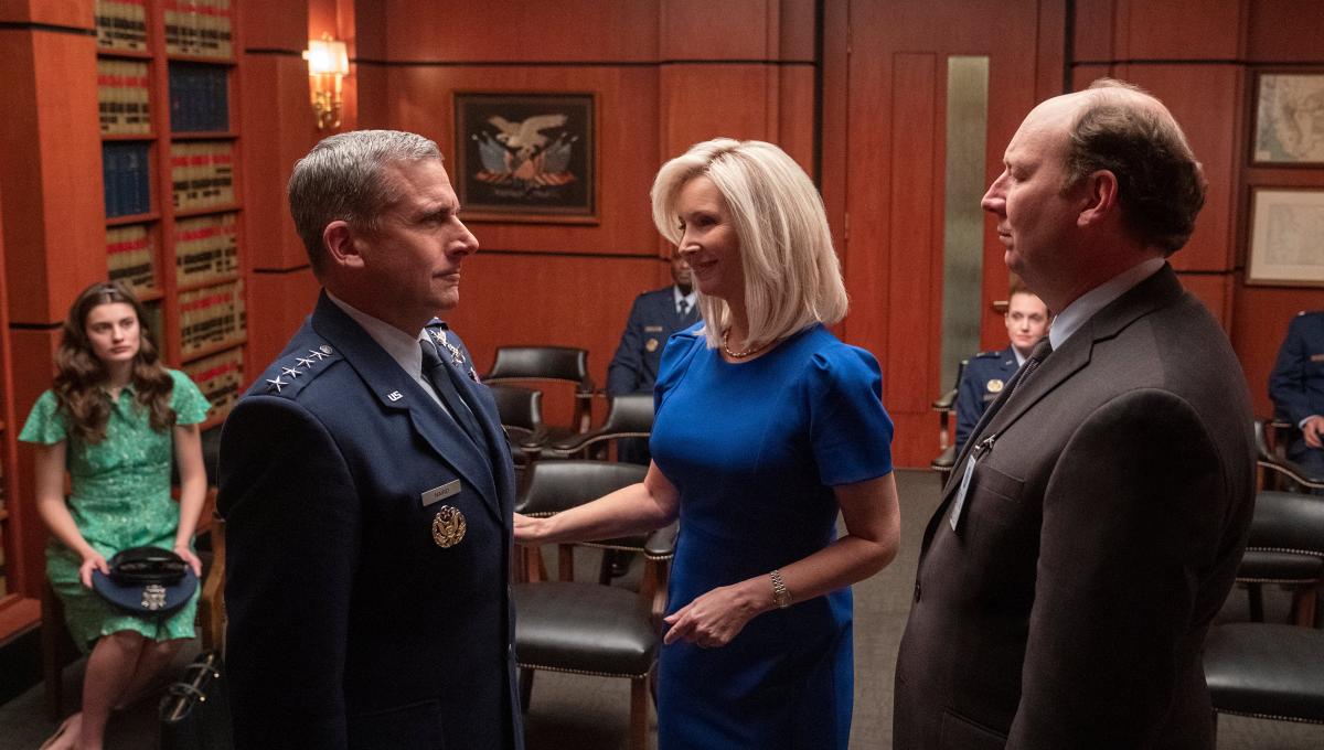 Space Force: vi siete chiesti come mai la Moglie di Mark Naird è in Prigione?