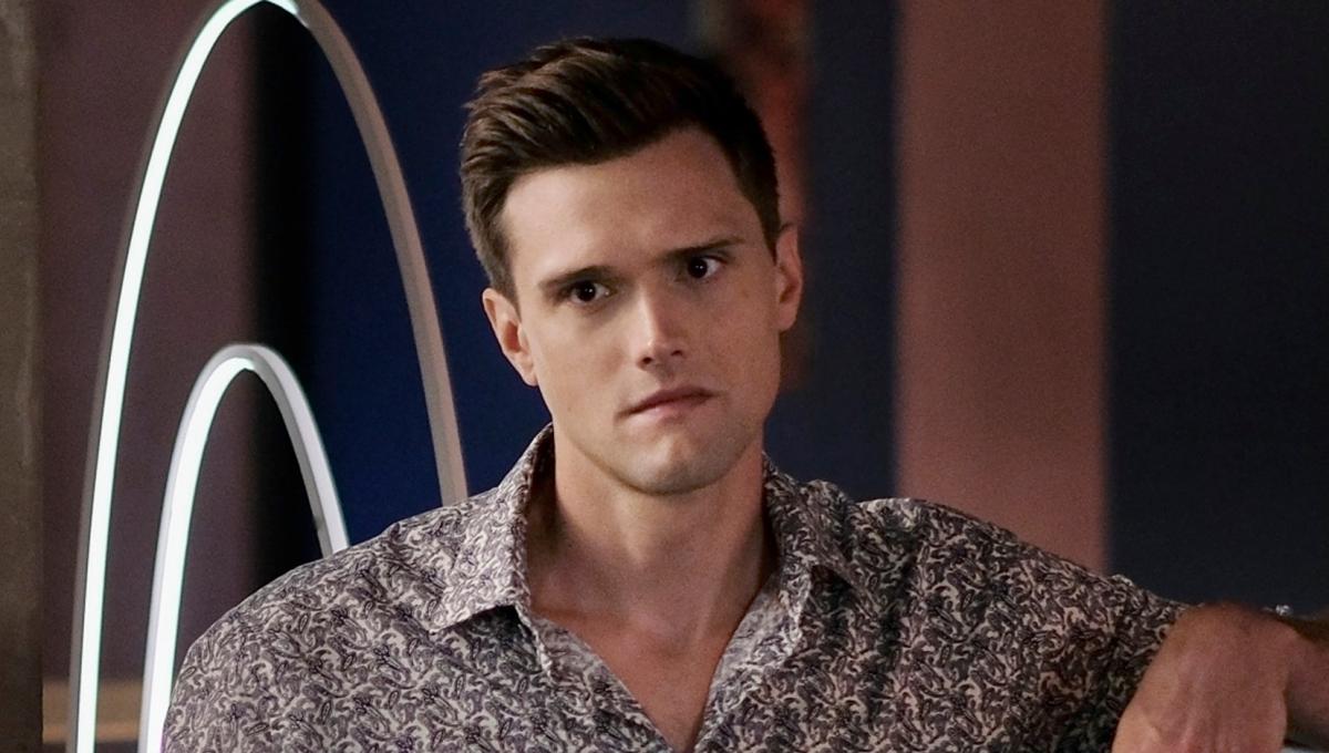 The Flash: lo Showrunner commenta il Licenziamento di Hartley Sawyer dovuto a Tweet Razzisti, Omofobi e Misogini