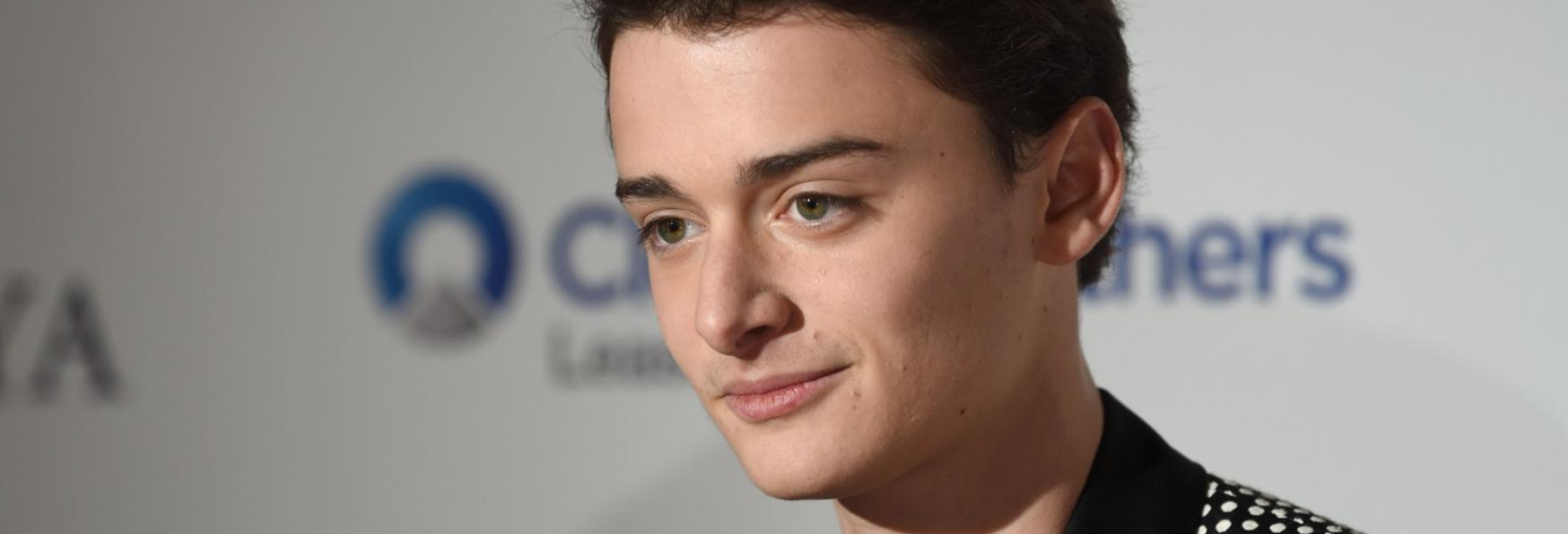 Noah Schnapp (Stranger Things) replica alle Accuse di Razzismo