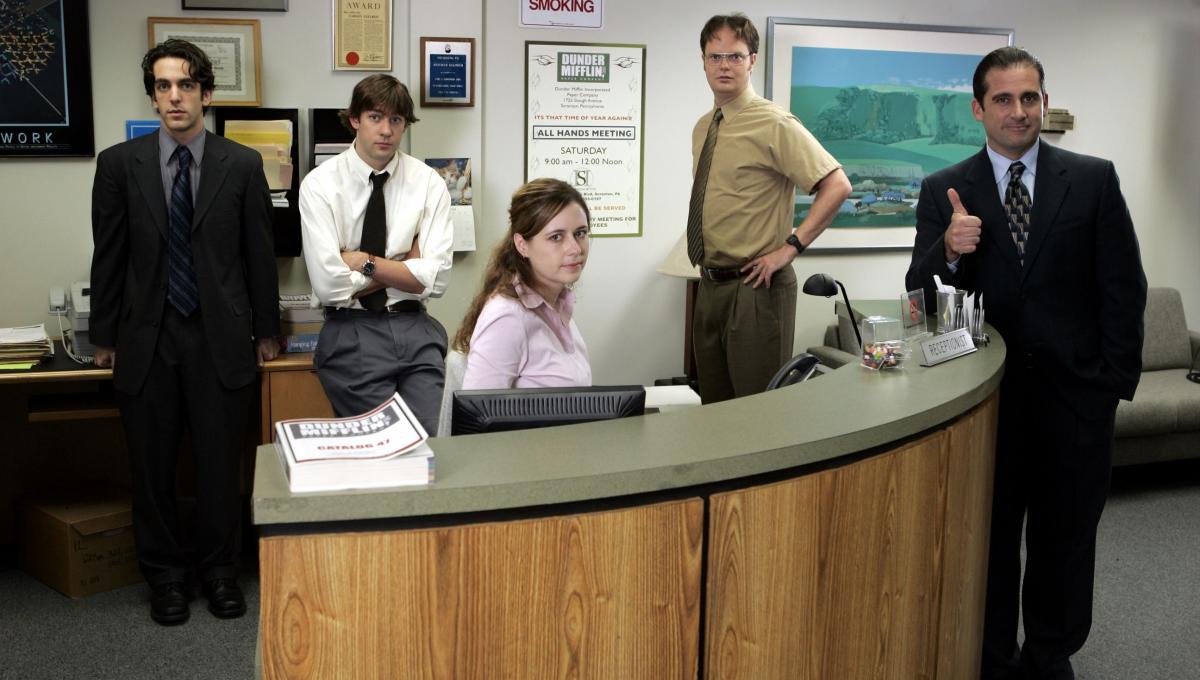 The Office: Una Fan ha ricreato la Sigla della Serie TV usando esclusivamente Materiale da…Ufficio