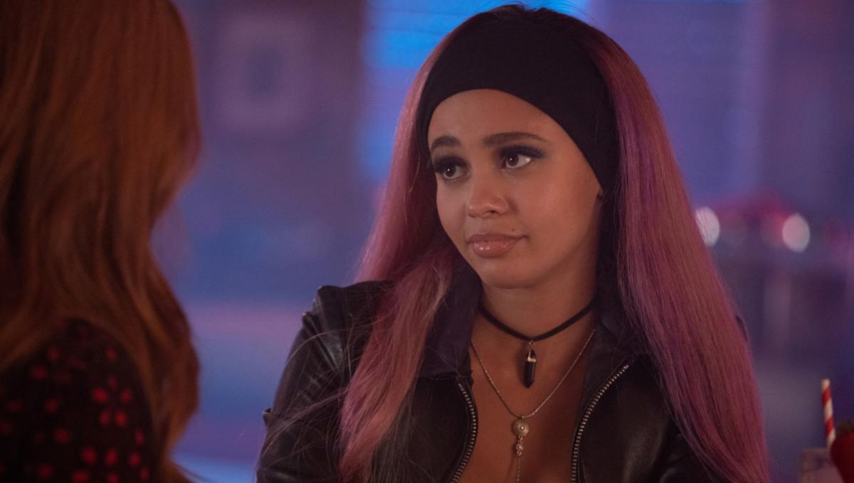 Riverdale: L’emozione della Star della Serie Vanessa Morgan nel tornare sul Set dopo 6 Mesi