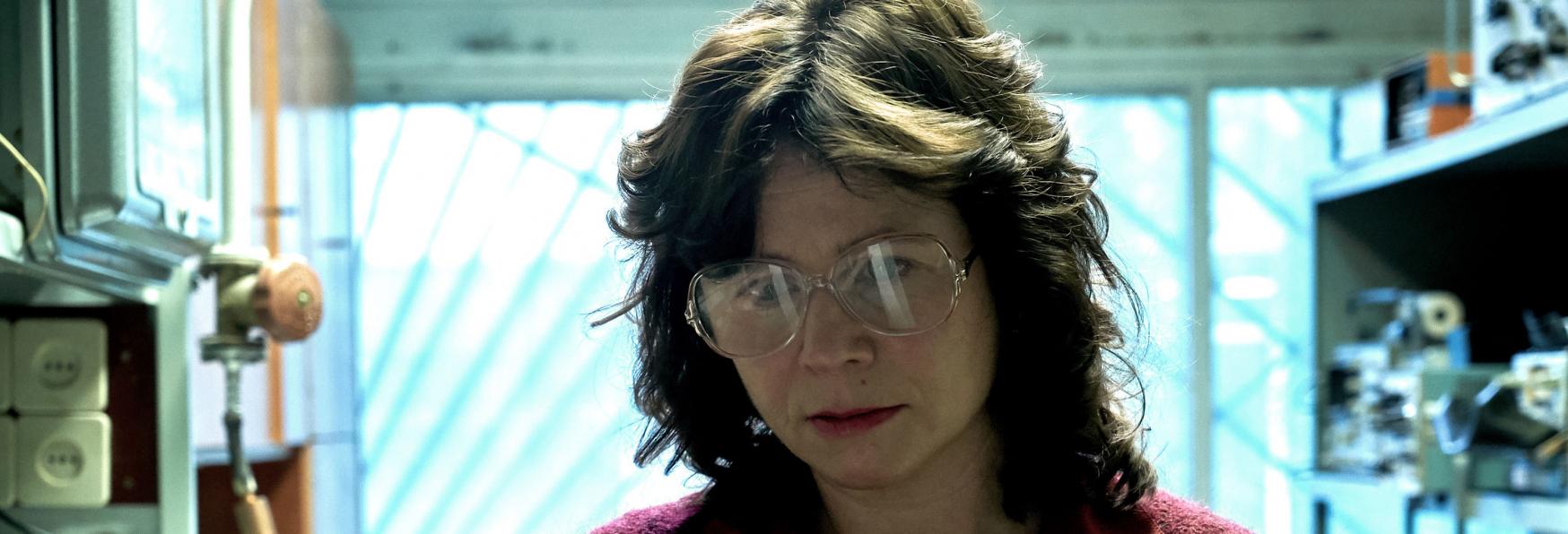  Emily Watson (Chernobyl) reciterà nella nuova Serie TV Thriller Too Close
