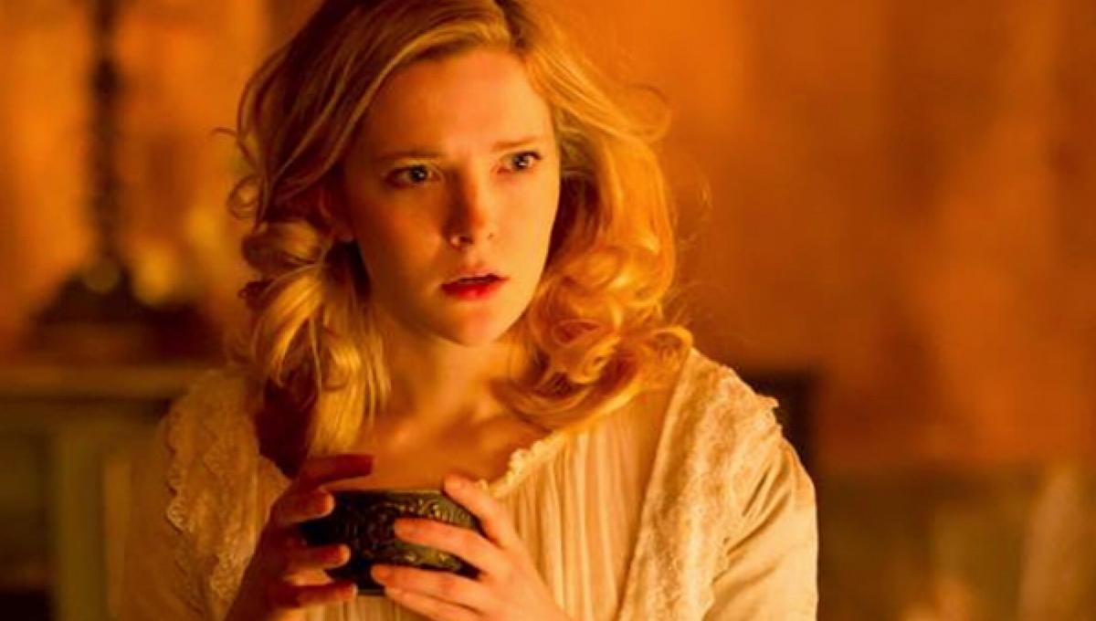 Il Signore degli Anelli: la star Morfydd Clark parla Positivamente della nuova Serie TV