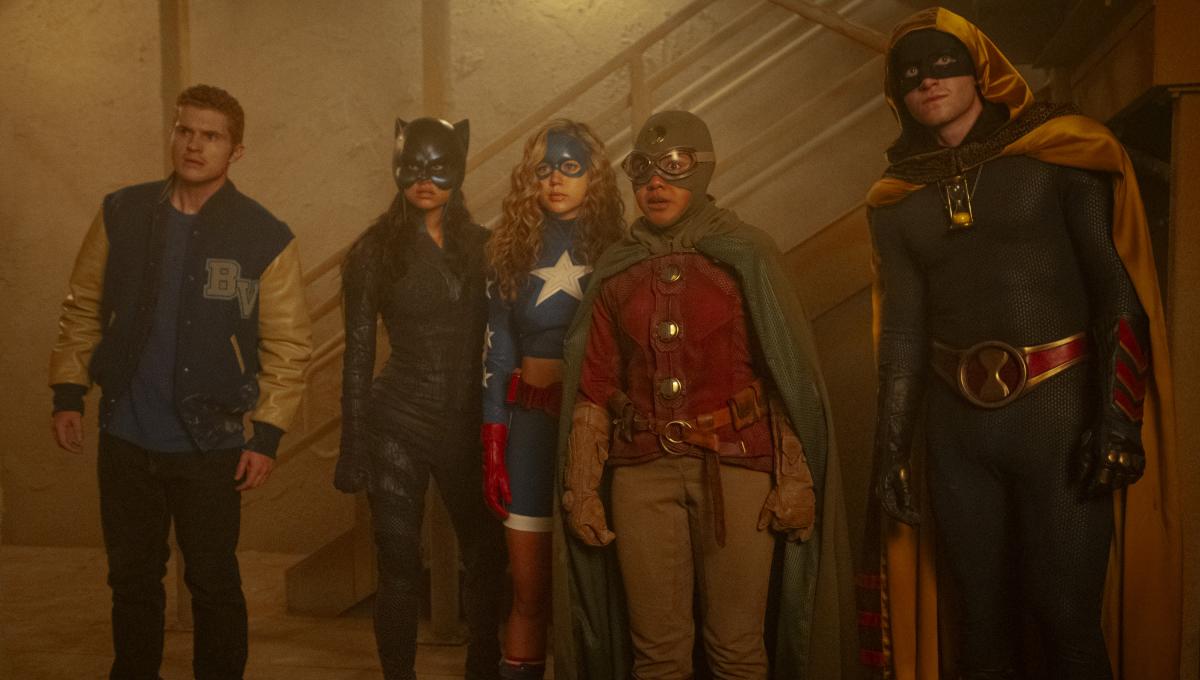 Stargirl 2: Joy Osmanski e Neil Hopkins parlano della nuova Stagione