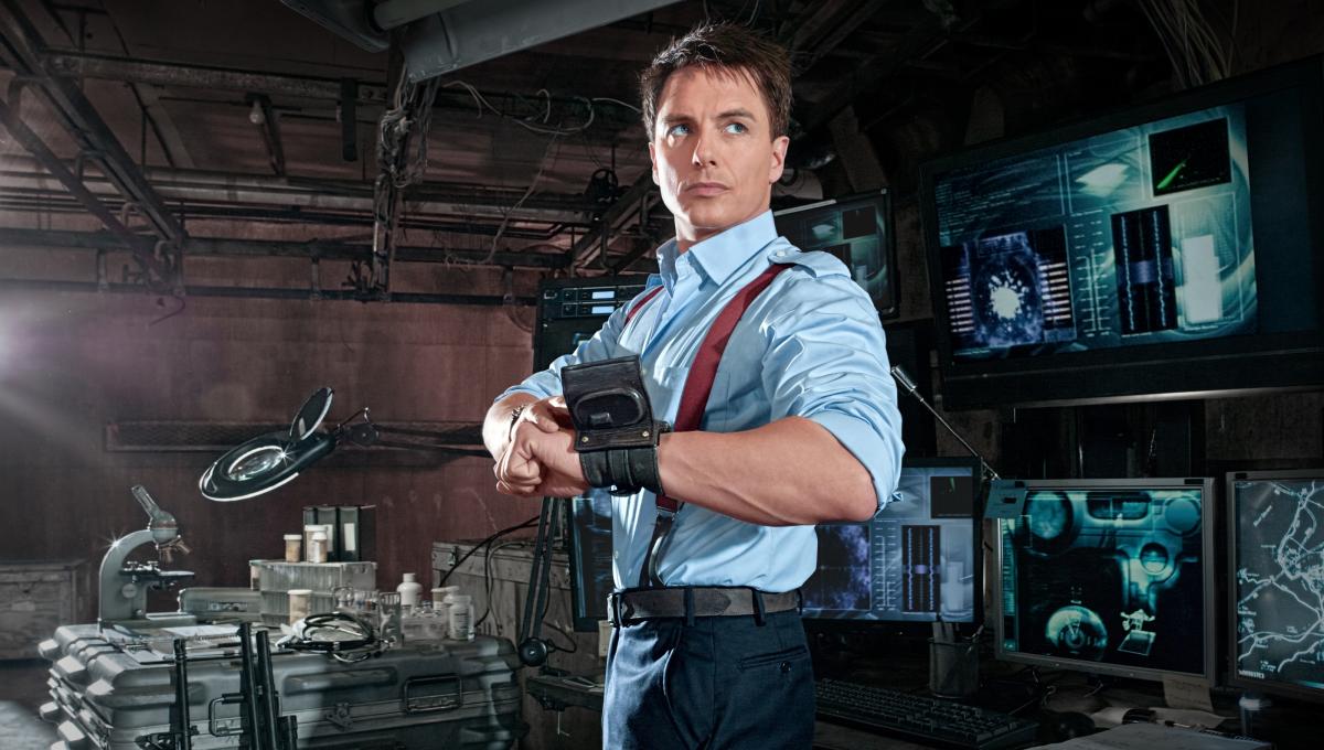 Doctor Who: John Barrowman spera di tornare presto nei panni del Capitano Jack Harkness