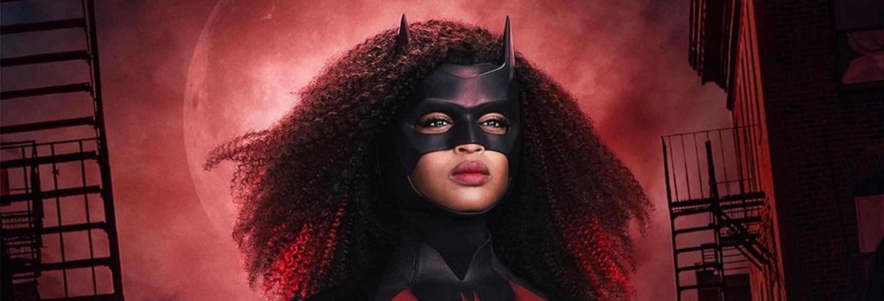 Batwoman 2: la star Javicia Leslie mostra il suo Costume di Scena