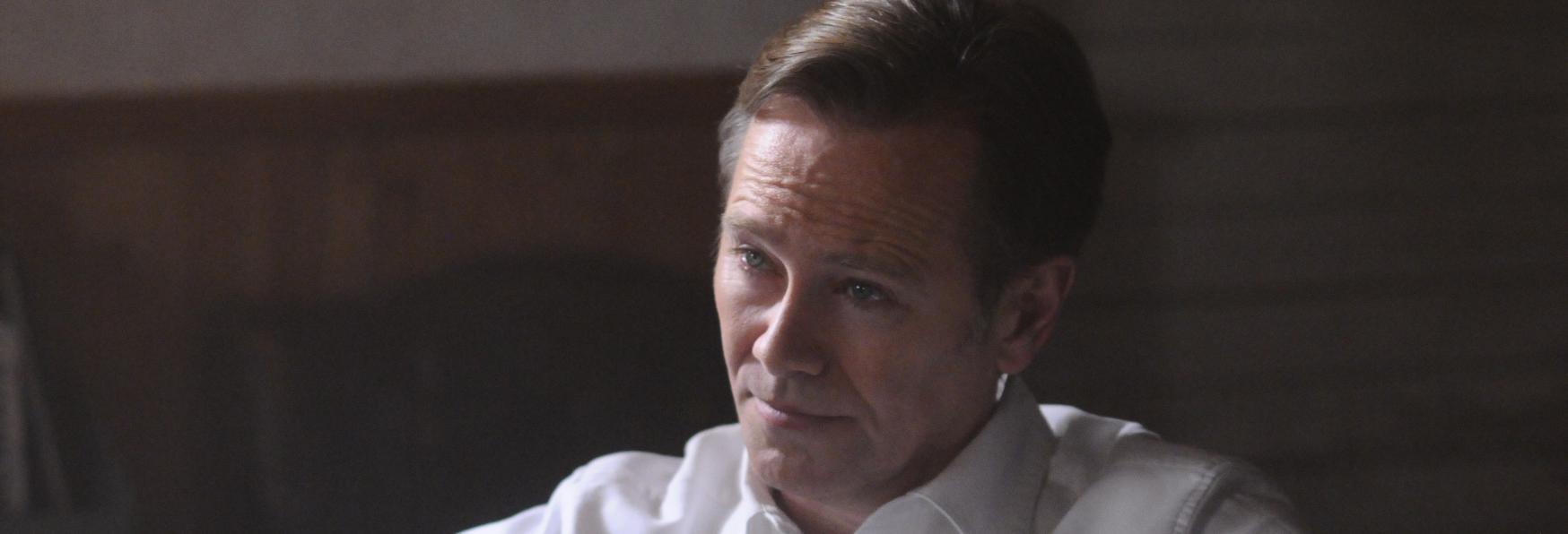 Batwoman: la star Peter Outerbridge interpreterà Black Mask