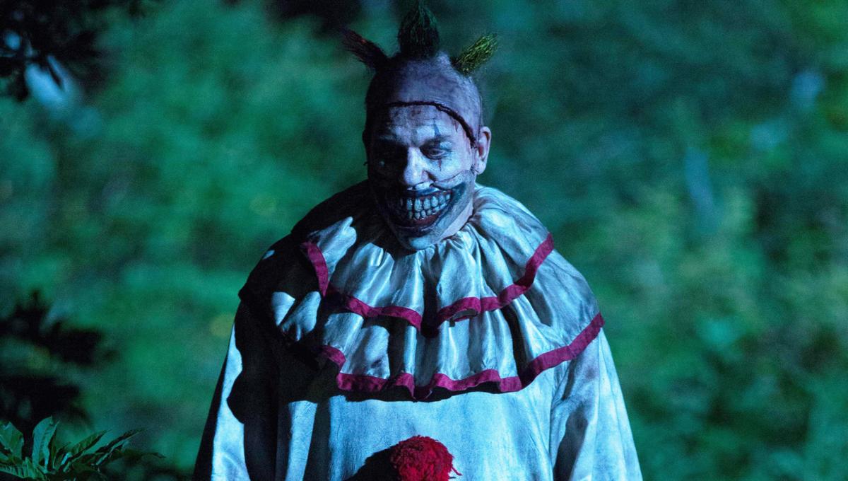 American Horror Story: Double Feature - John Carroll Lynch rassicura i Fan sulla nuova Stagione