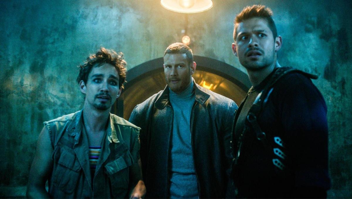 The Umbrella Academy 3: i nuovi Poster mostrano i Membri della Sparrow Academy