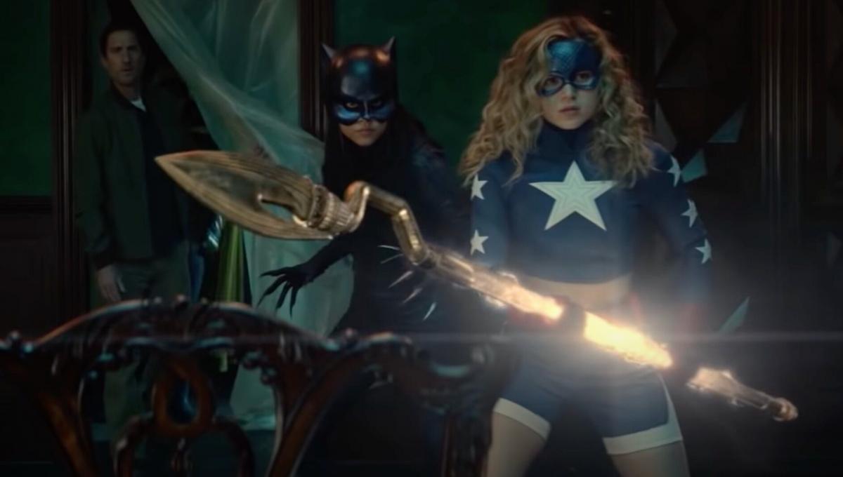 Stargirl 3: Tim Gabriel avrà il Ruolo di Obsidian, il Figlio della Lanterna Verde Alan Scott