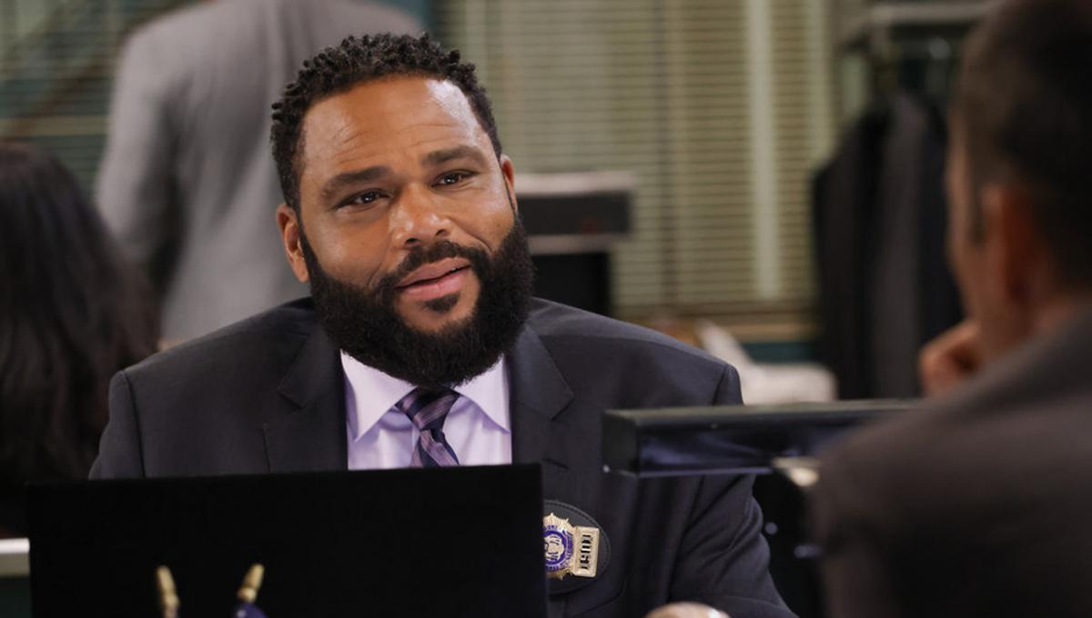 Law & Order: Anthony Anderson non tornerà nella 22ª Stagione