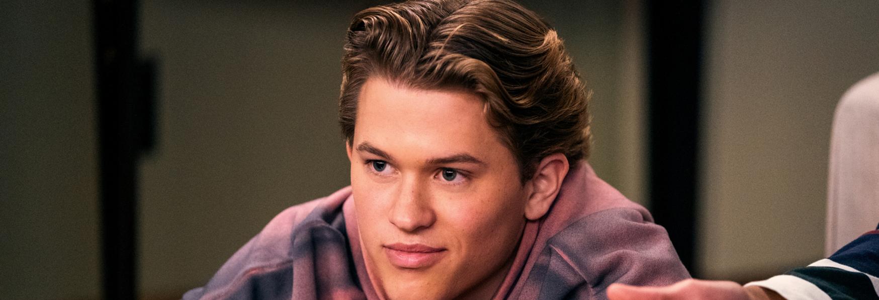 Non Ho Mai... 3: il Figlio di Reese Whiterspoon nel Cast della Nuova Stagione