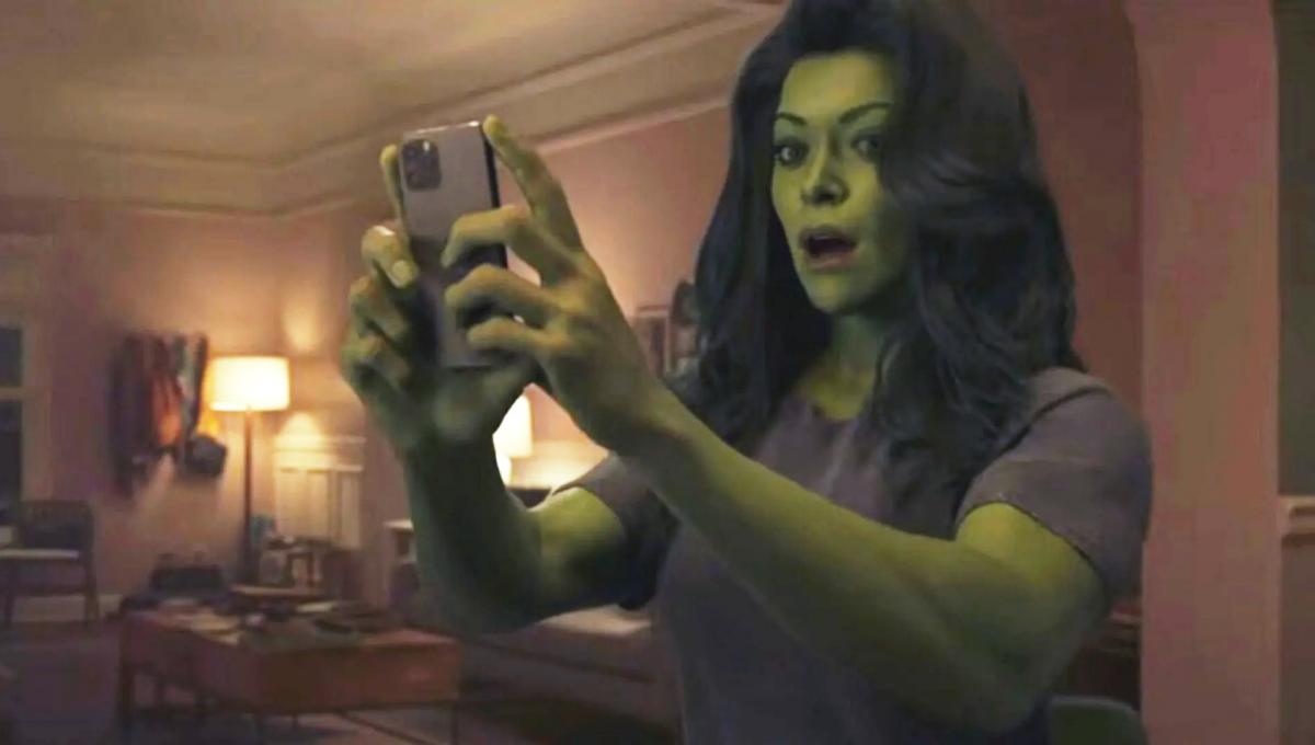 She-Hulk: la Bizzarra Campagna pubblicitaria su...Tinder?!