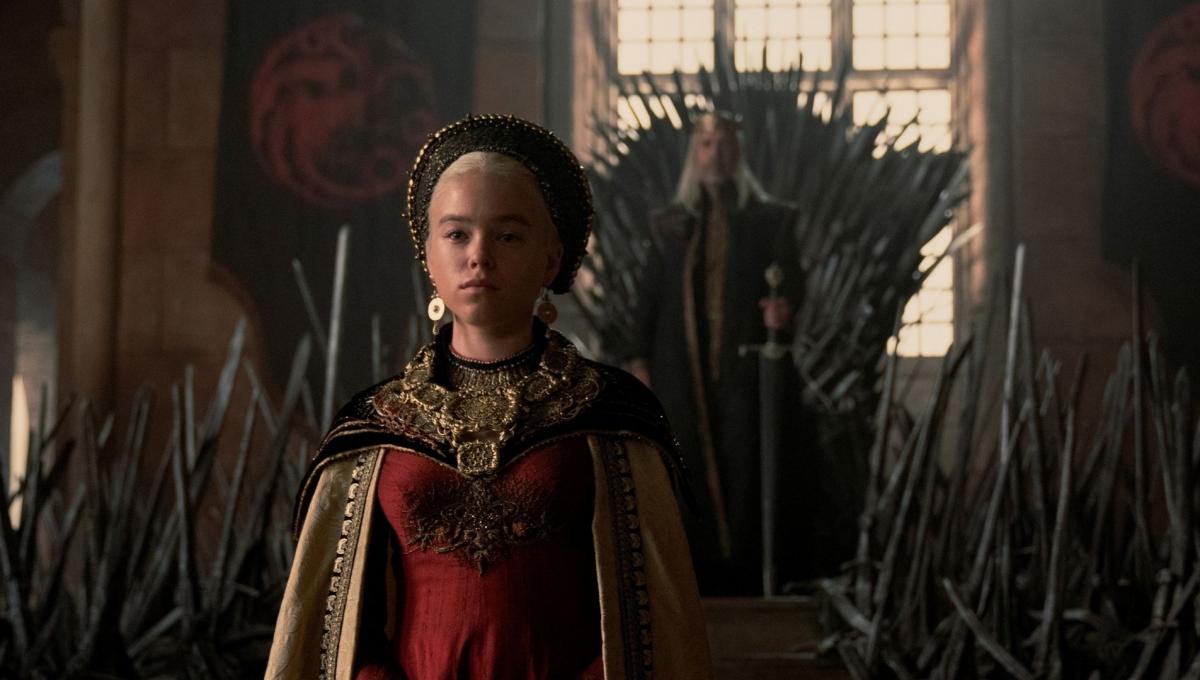 House of the Dragon: la Sequenza di Apertura dello Spin-off vi suonerà Molto Familiare
