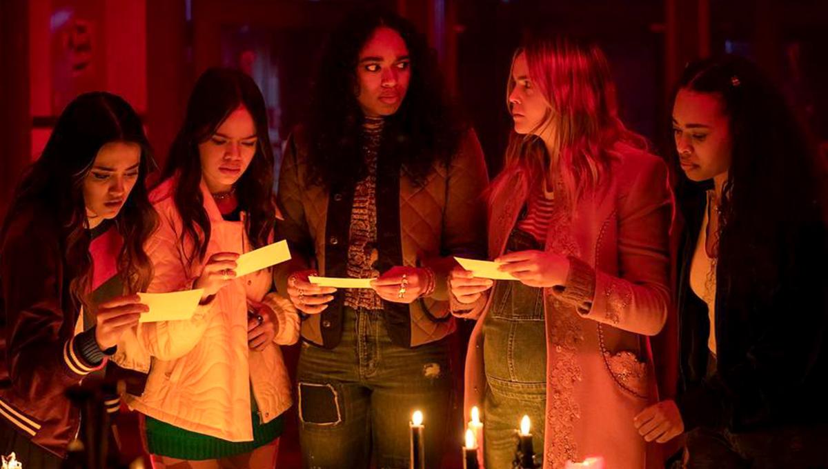 La Recensione di Pretty Little Liars: Original Sin - Non si è mai abbastanza vecchi per un Teen-Drama