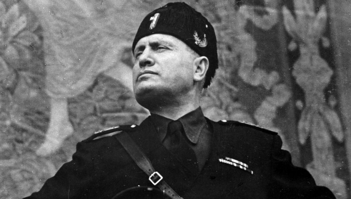 M - Il Figlio del Secolo: Joe Wright sarà il Regista della Serie TV su Mussolini