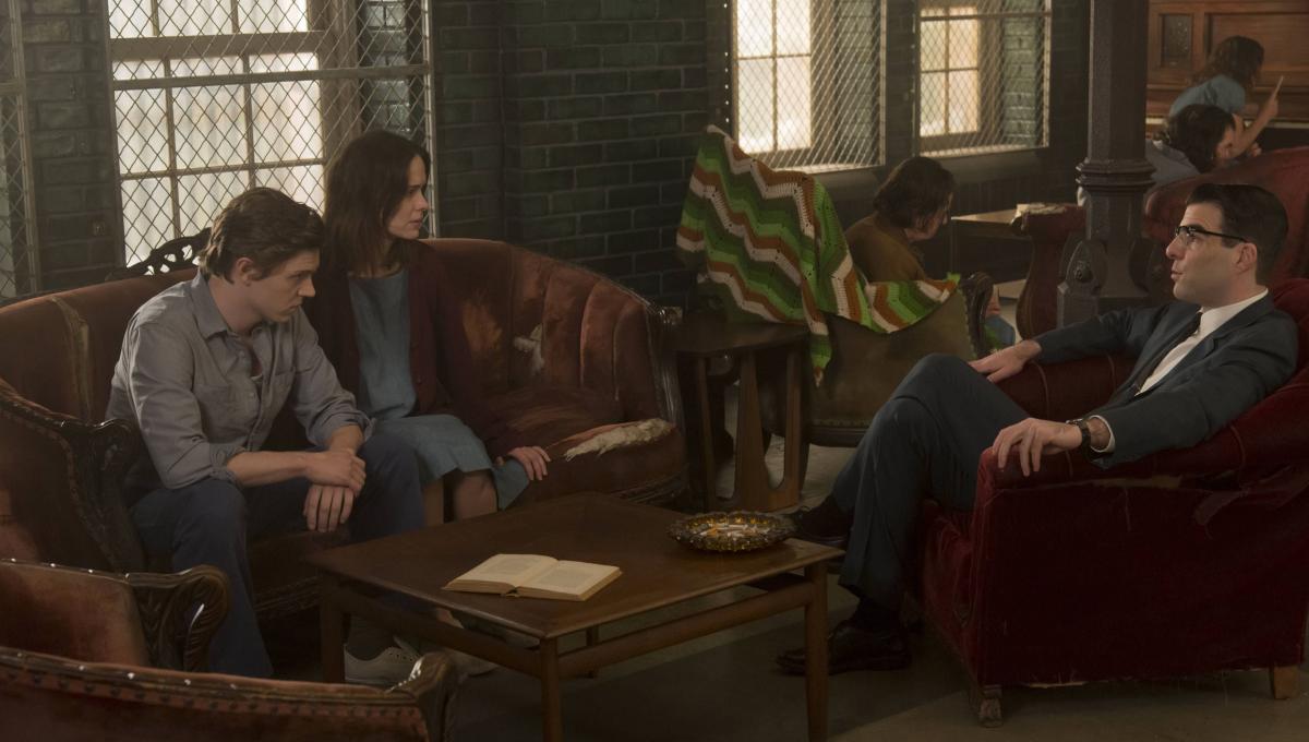American Horror Story 11: FX rivela il nuovo Personaggio di Zachary Quinto